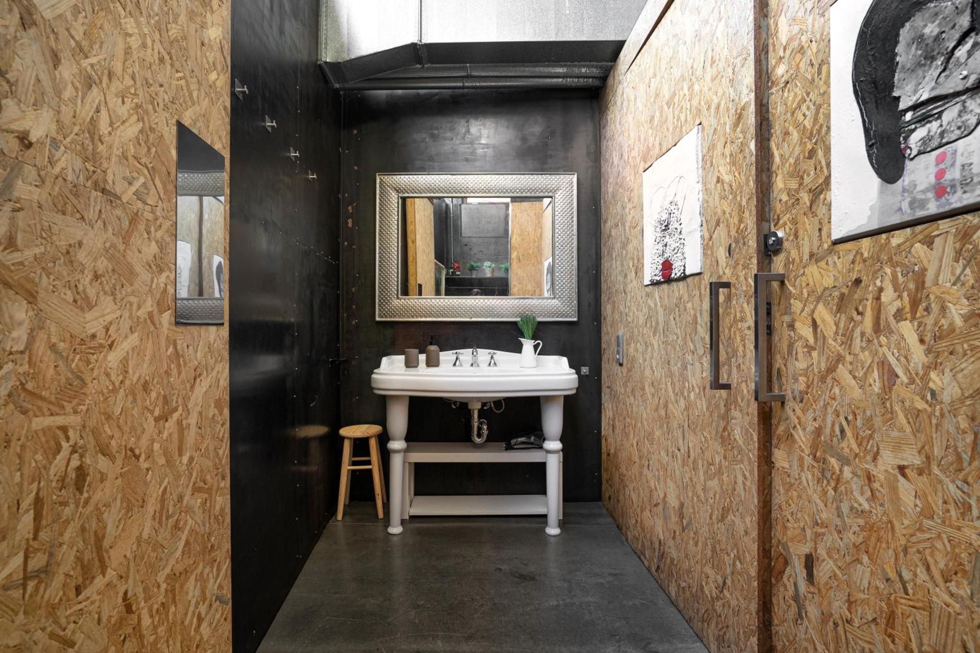 Willa The Loft - With Private Pool & Jacuzzi Corbera de Llobregat Zewnętrze zdjęcie